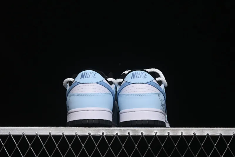All categories Nk SB Dunk Series Nk SB Dunk Low High-end customized low-top sneakers Nike SB Dunk Low Blue Ocean Strappy low-top casual sneakers DD1503-101